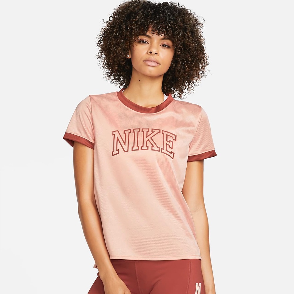 NEW/NEVER WORN Nike Dri-FIT Swoosh
Women's Short-Sleeve Running Top